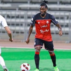 Futbolista Christian Atsu, fue encontrado vivo bajó los escombros en Turquía