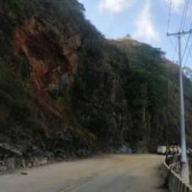 Habilitan Kilómetro 13 de la Vía al Mar tras derrumbe