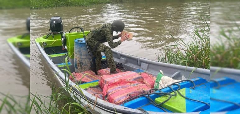 Incautan gran cargamento de Cocaína en zona rural de Buenaventura