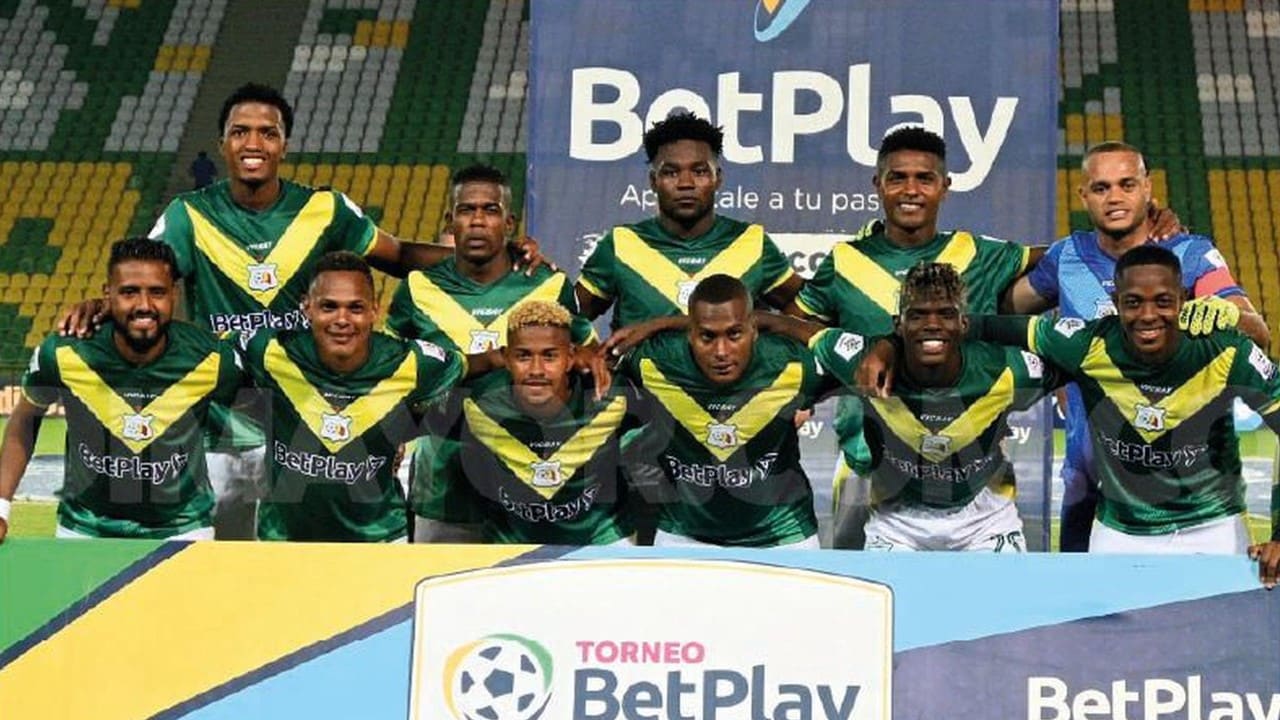 ¡Nuevo caso de violencia en el fútbol! Jugador del Deportes Quindío fue agredido