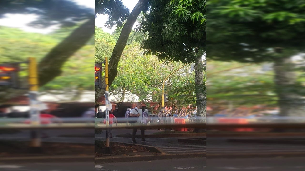 Sur de Cali colapsado: Reportan manifestaciones a las afueras de Univalle