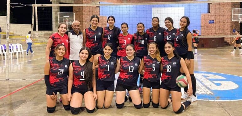 Voleibol femenino, un deporte que cosecha triunfos en la Copa UAO