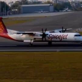 ¡De no creer! Suspenden pilotos por tomar café en la cabina de un avión