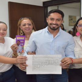 El exsecretario de Cultura, Ronald Mayorga, anunció su candidatura a la alcaldía de Yumbo