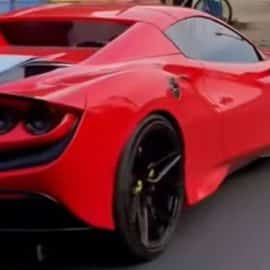Ferrari llamó la atención de caleños por movilizarse en las calles de la ciudad