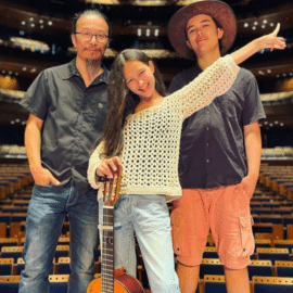 Isaac et Nora llegan a enamorar con su show a los caleños
