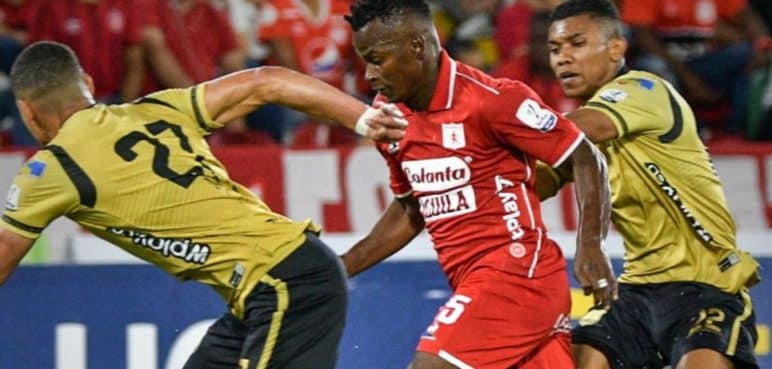 Con expulsión incluída, América perdió contra Águilas Doradas de local