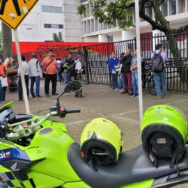 Con fotos y recompensa de 100 millones buscan a autores de robo en Cali