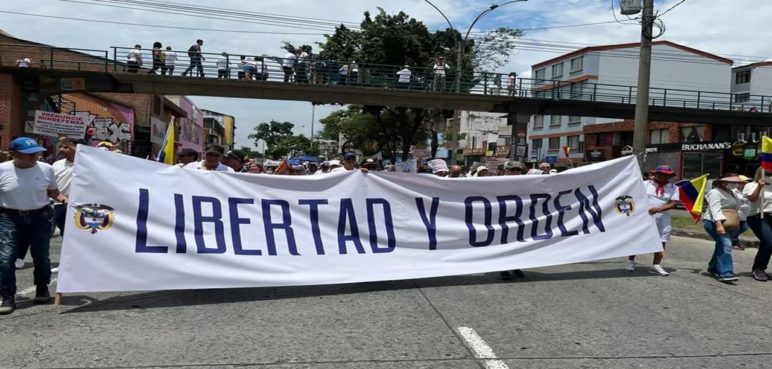 Así se desarrolló la marcha contra las reformas del presidente Petro