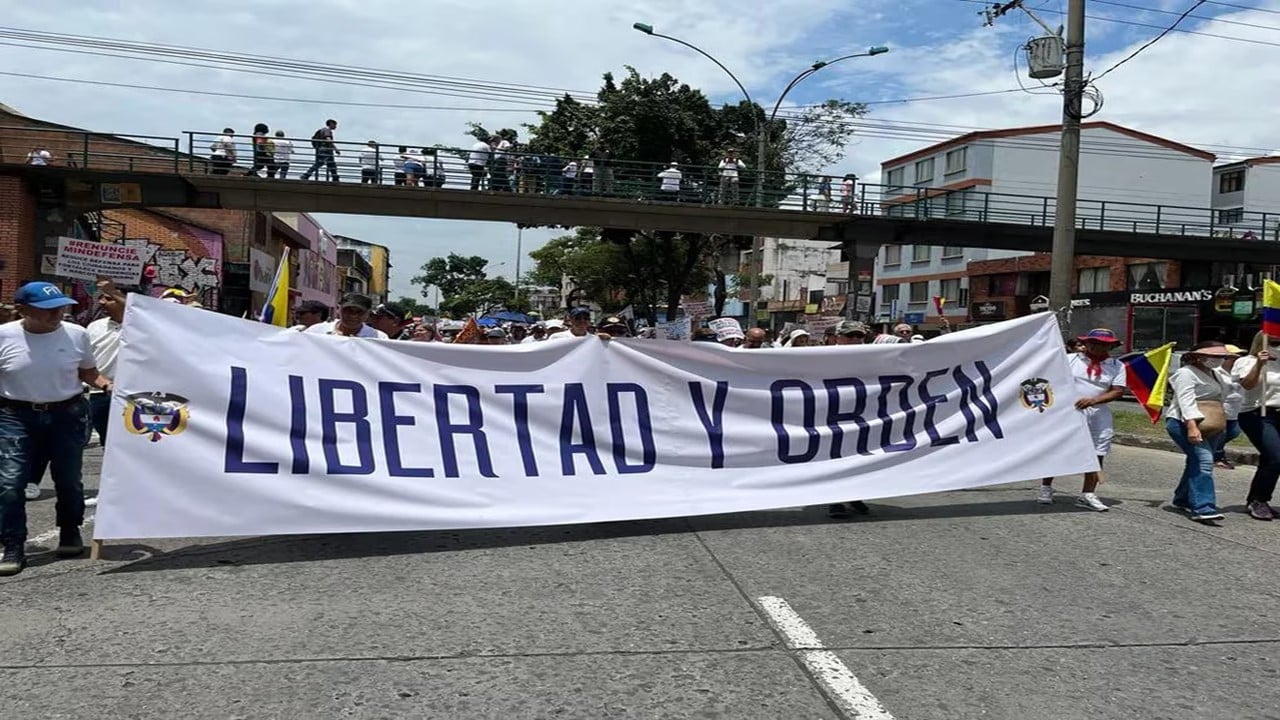 Así se desarrolló la marcha contra las reformas del presidente Petro