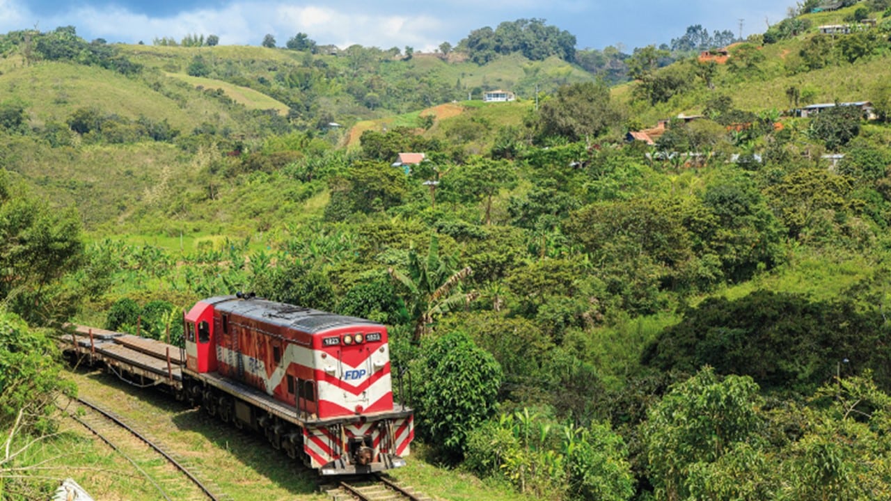 Ferrocarriles del Pacífico propuso ayudar tras la emergencia en el puente El Alambrado