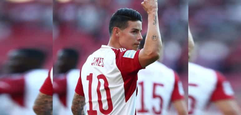 En el ojo del huracán: James Rodríguez fue acusado en Grecia de visitar striptease