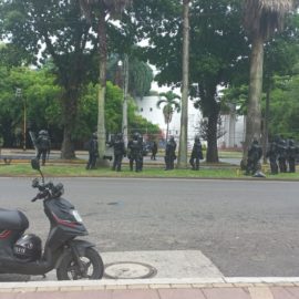 Sur de Cali colapsado: Reportan manifestaciones a las afueras de Univalle