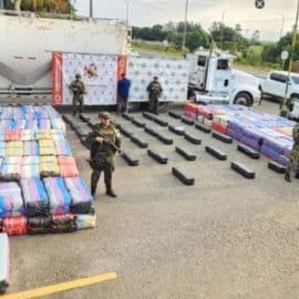Autoridades incautaron un camión con más de 6.000 kilos de marihuana