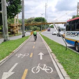 Ciclistas piden seguridad al momento de movilizarse por las vías de la ciudad
