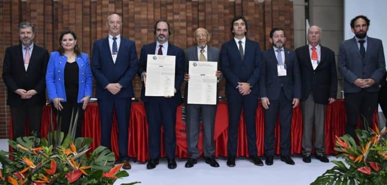 CLAEP y la UAO analizan posibilidades de hacer proyectos investigativos juntos