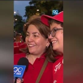 Con clasificación a los octavos celebraron las madres 'escarlatas' junto al América