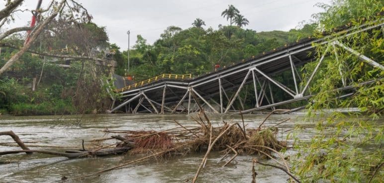 Así avanza la construcción del puente El Alambrado que une al Valle y Quindío