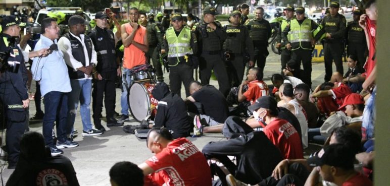 "Debería estar en la cárcel, no en la calle": Ospina sobre hincha liberado