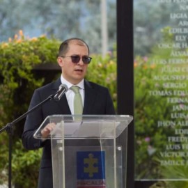 Petro duplicará la seguridad de fiscal Barbosa tras amenazas de muerte