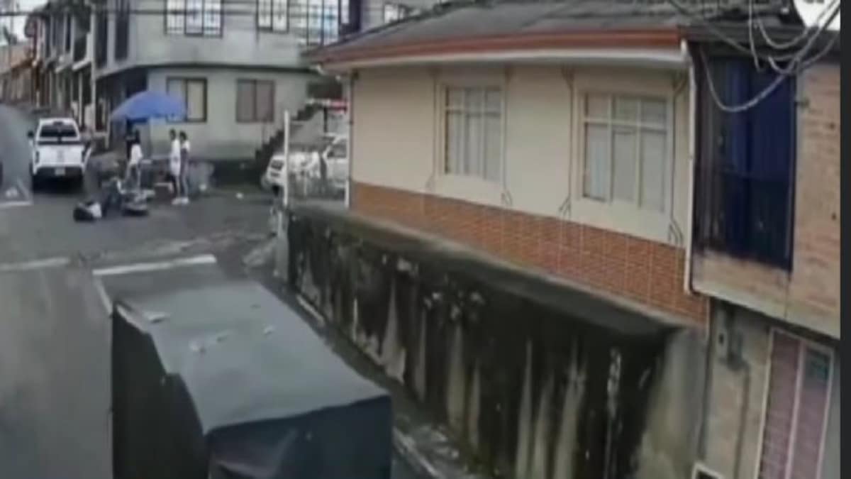 En Popayán una patrulla de la Policía atropelló a un motociclista