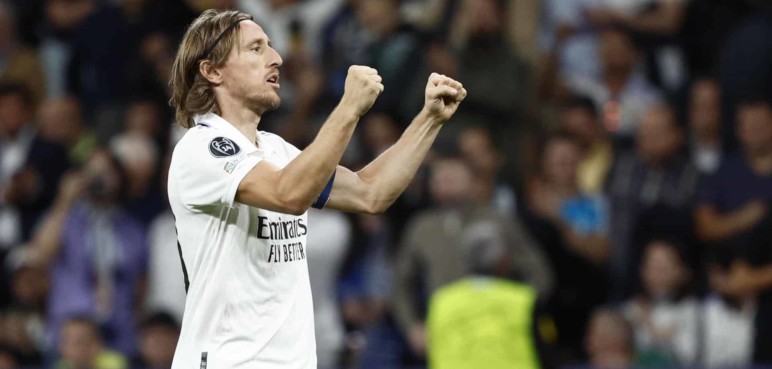 Modric renueva un año y seguirá en el Real Madrid hasta los 38 años