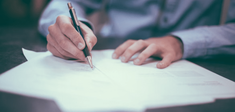 Colombia registra un leve descenso del desempleo en mayo, que se sitúa en 10,5 %