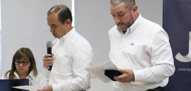 Militares devolvieron medallas por casos de falsos positivos