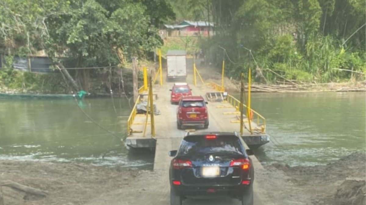 Suspensión del paso Ferry en el Río La Vieja: Ministerio de Transporte