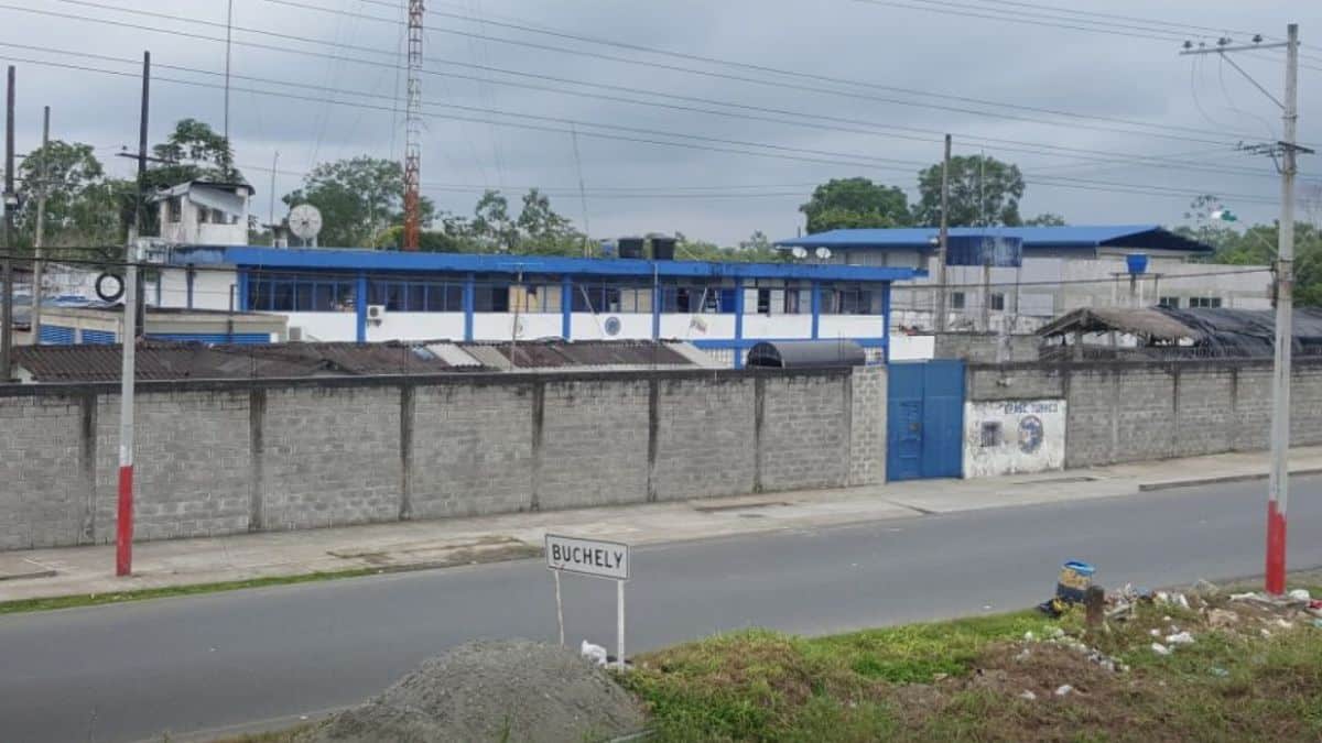 Investigan a exdirector de cárcel de Tumaco por permitir que los presos viajen