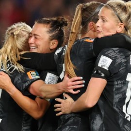 Comenzó el mundial femenino: Australia y Nueva Zelanda debutaron con victoria