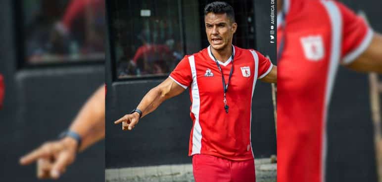 Lucas González lleva trece días como técnico 'escarlata': Este es su balance