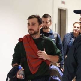 Expulsan de Colombia a ciudadano canadiense que agredió a servidor público