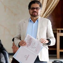 ¿Iván Márquez está vivo? Semanario Voz asegura que se está "recuperando"