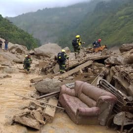 Ascienden a 14 los muertos por la avalancha en Quetame, Cundinamarca