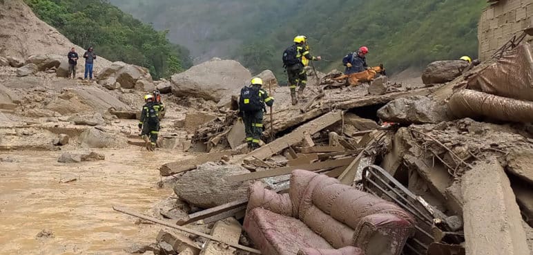 Ascienden a 14 los muertos por la avalancha en Quetame, Cundinamarca