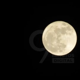 Estas son las mejores postales que nos deja la ‘Super Luna’ en Colombia