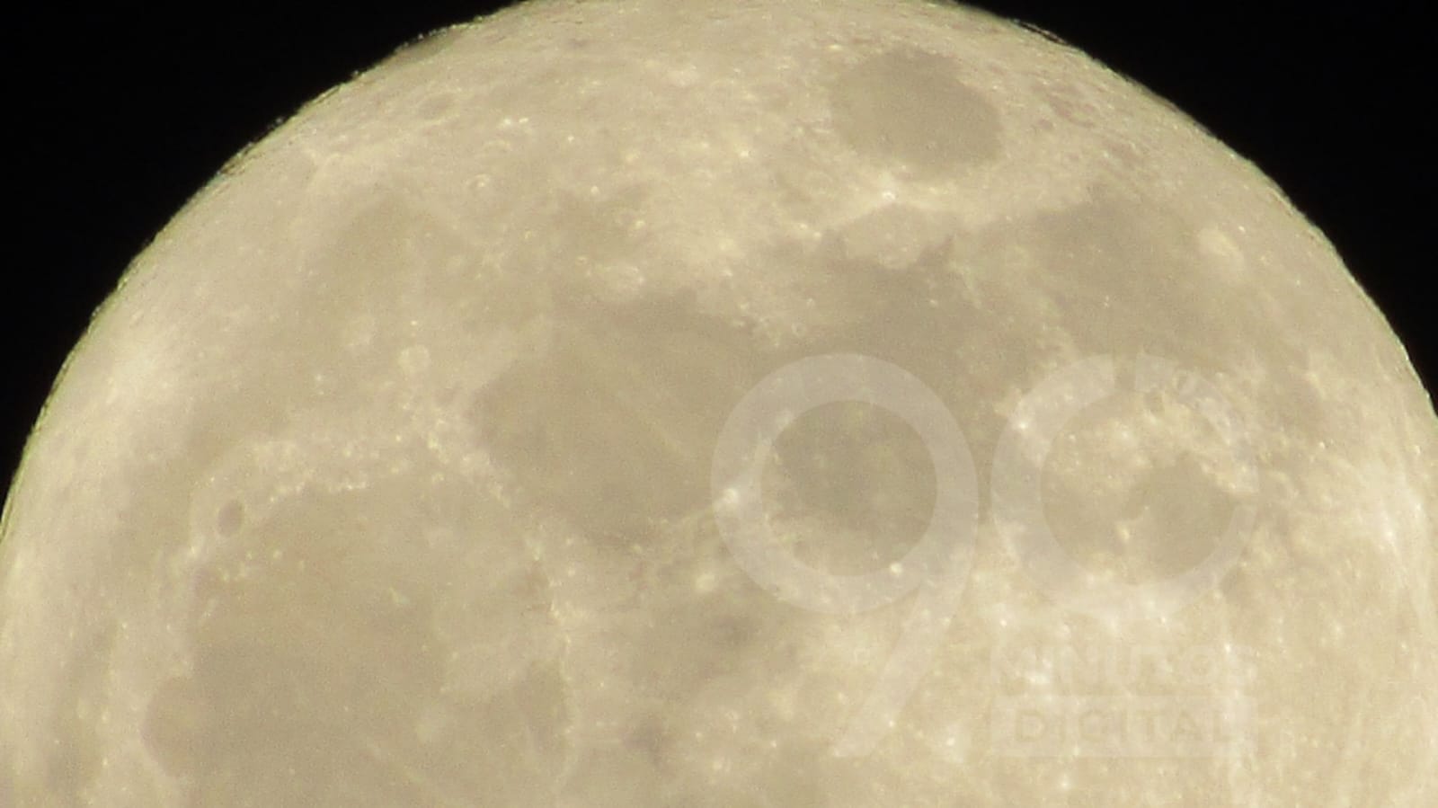 galeria-estas-son-las-mejores-postales-de-la-superluna-en-colombia-02-08-2023
