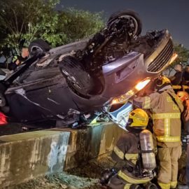 Grave accidente de tránsito en el oriente de Cali: Vehículo chocó contra un puente