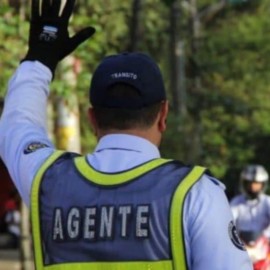 ¿Puede evitar la inmovilización del vehículo si tiene le licencia vencida?