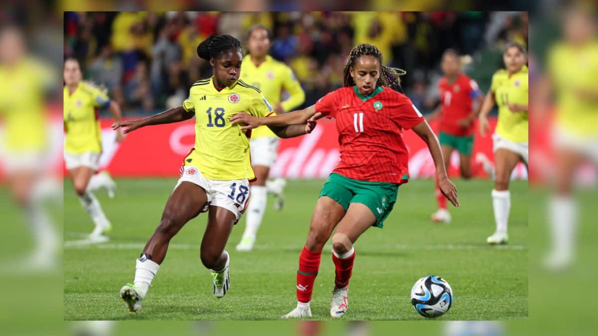 ¿Una tablet y un beso? Este fue el regalo para Colombia femenina tras clasificarse