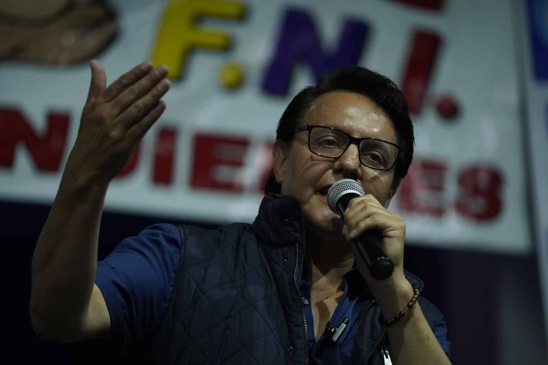 Decretan estado de excepción en Ecuador, tras crimen de candidato a la Presidencia