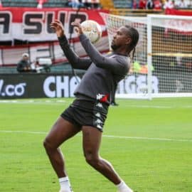 Polémica entre Santa Fe y Deportivo Cali: Rodallega se pronunció