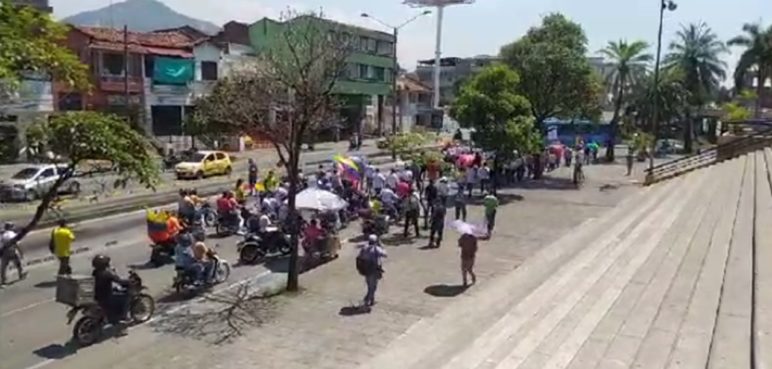 Video: Así avanzan las marchas en Cali tras el aumento del precio de la gasolina