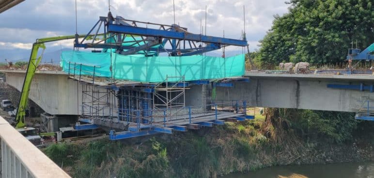 "Es un dolor de cabeza": Gobernadora del Valle sobre el Puente de Juanchito