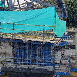 Video: ¿Sin estrenar y dañado? Denuncian fracturas en obras del puente de Juanchito