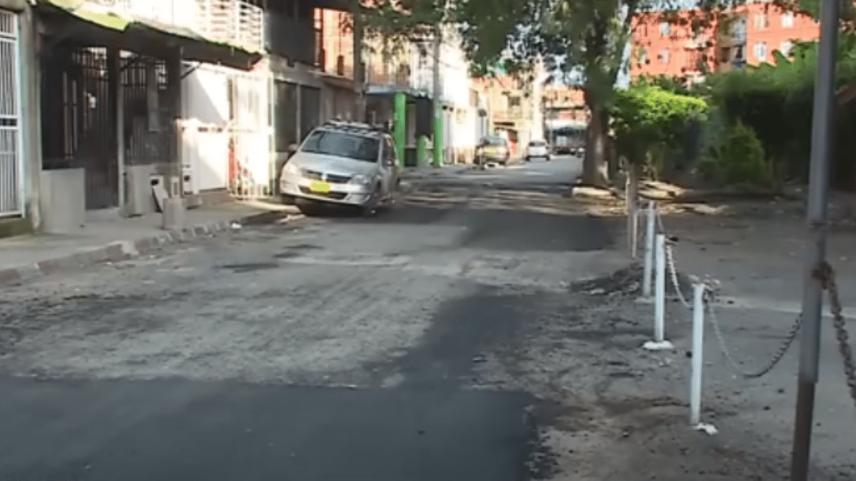Video: Cinco vehículos causaron grave accidente de tránsito en el norte de Cali