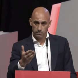 Contra todo pronóstico: Luis Rubiales anunció que, finalmente, no dimitará