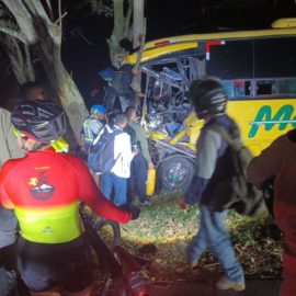 Video: Una persona muerta y 20 heridas dejó grave accidente en la recta Cali-Palmira