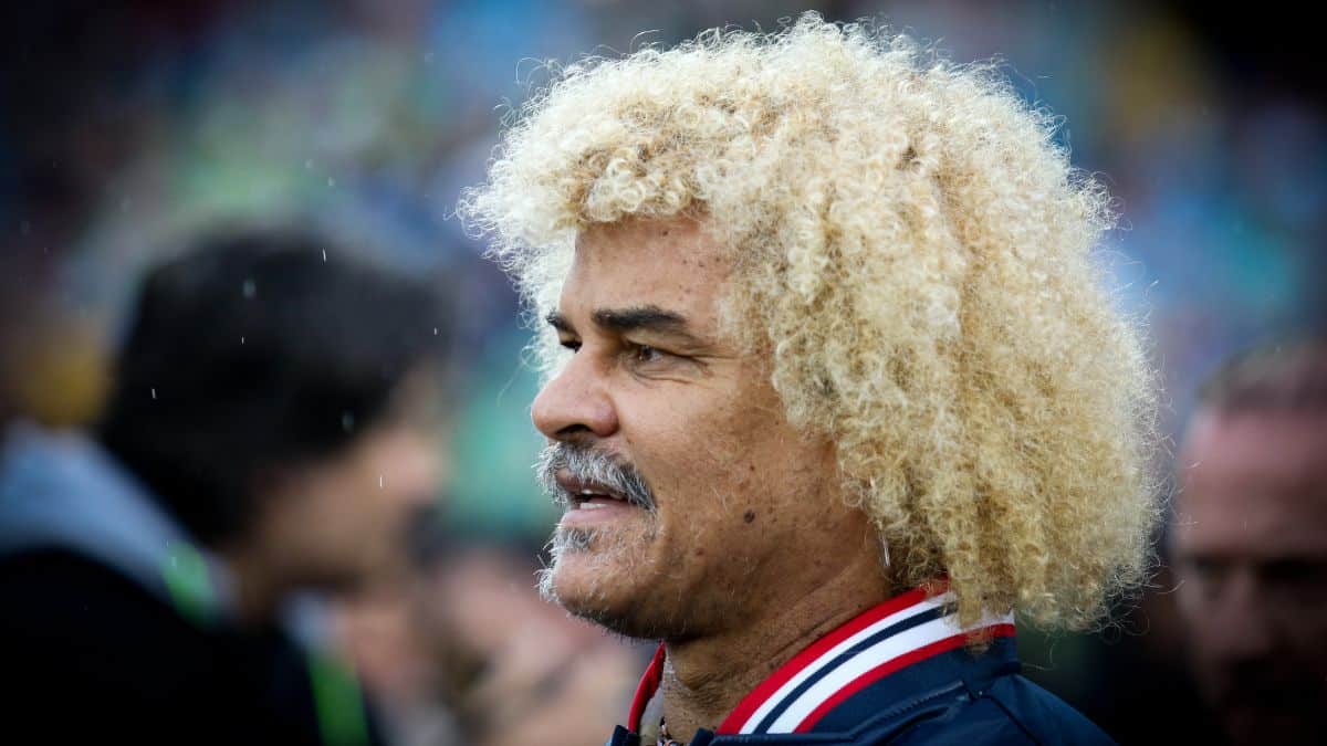 El eterno '10': Carlos 'Pibe' Valderrama está cumpliendo años y así lo felicitan